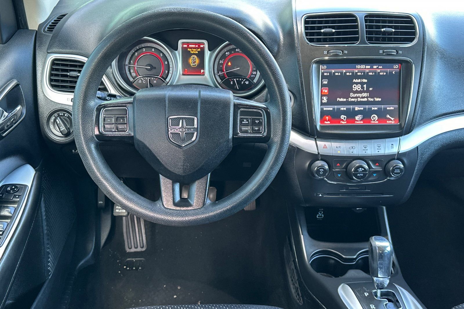 Used 2019 Dodge Journey SE image 14