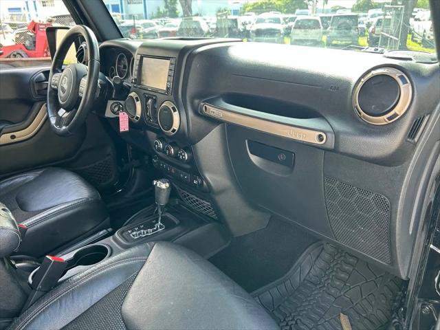 Certified 2017 Jeep Wrangler Unlimited Sahara AWD/4WD image 45