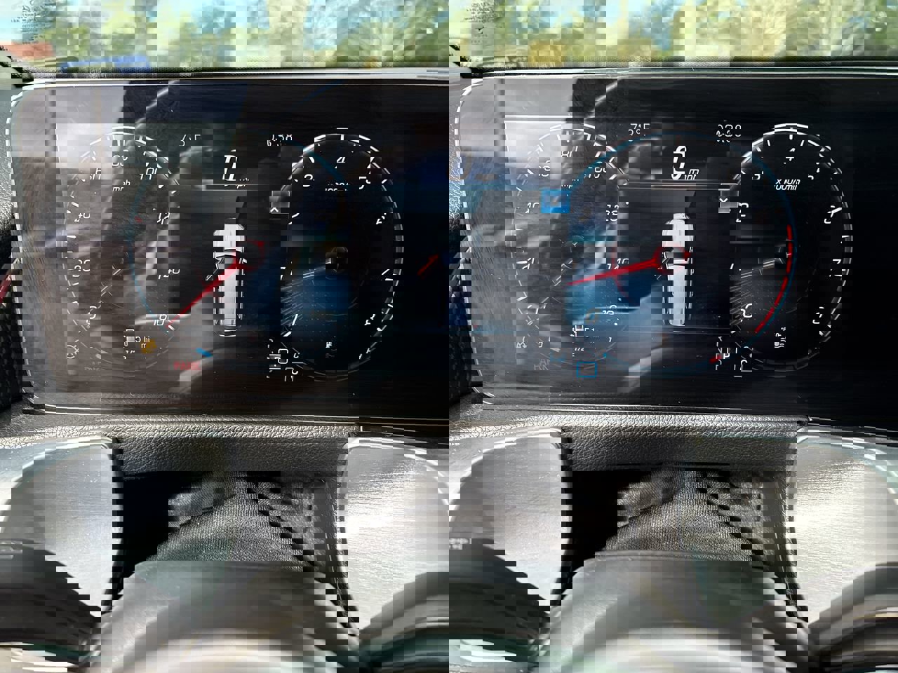 Used 2022 Mercedes-Benz GLB 250 image 13