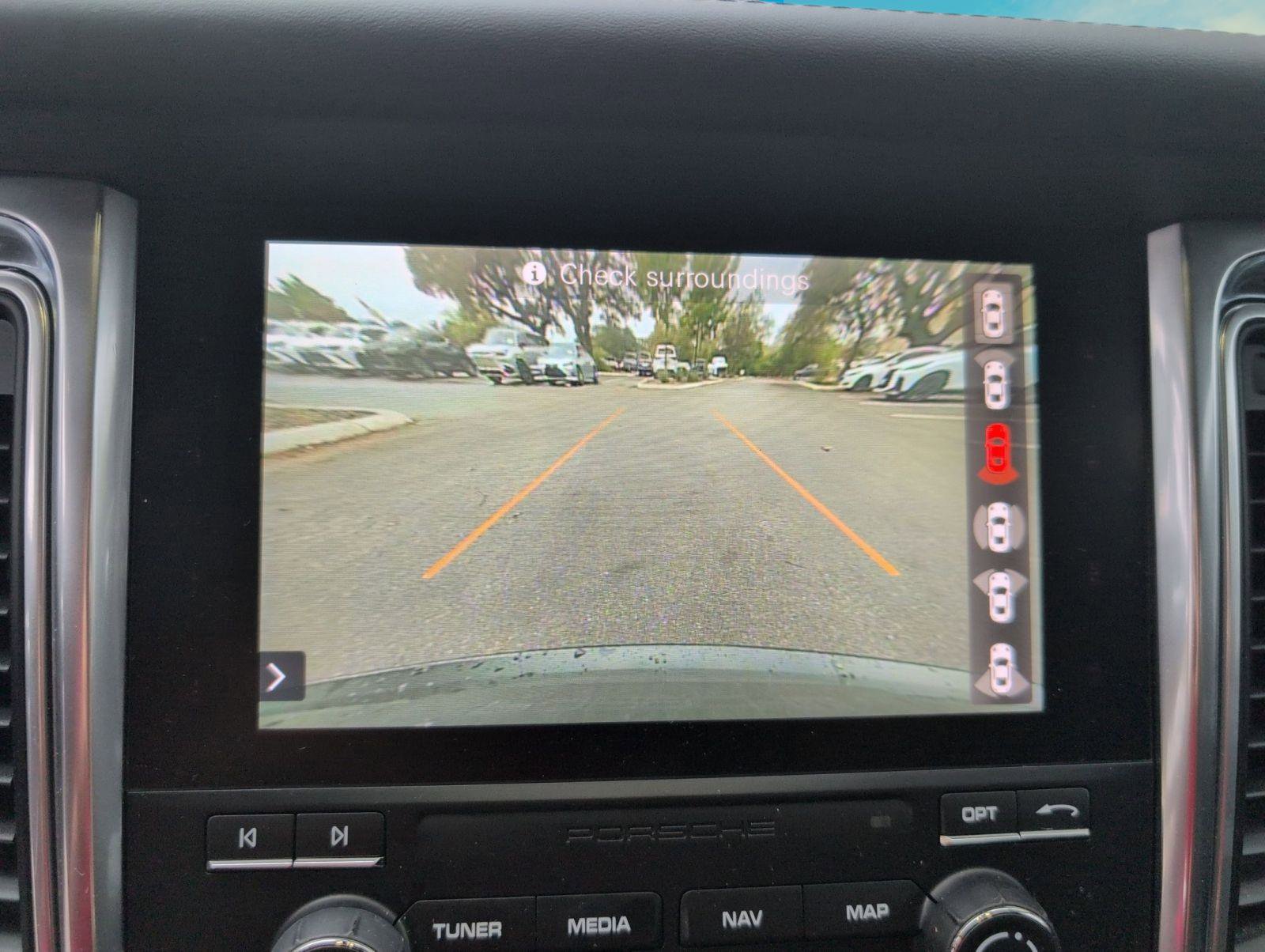 Used 2018 Porsche Macan GTS image 12