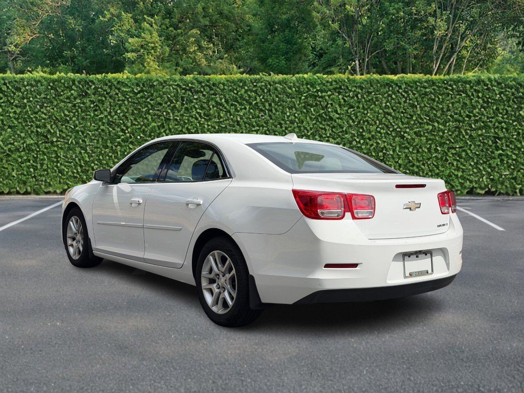 Used 2014 Chevrolet Malibu LT w/ Power Convenience Package FWD image 7