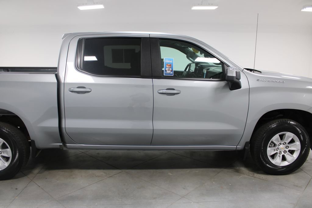 Used 2025 Chevrolet Silverado 1500 LT image 11