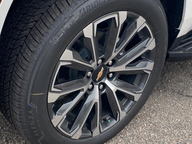 New 2025 Chevrolet Tahoe High Country w/ Sun And Tow Package image 28