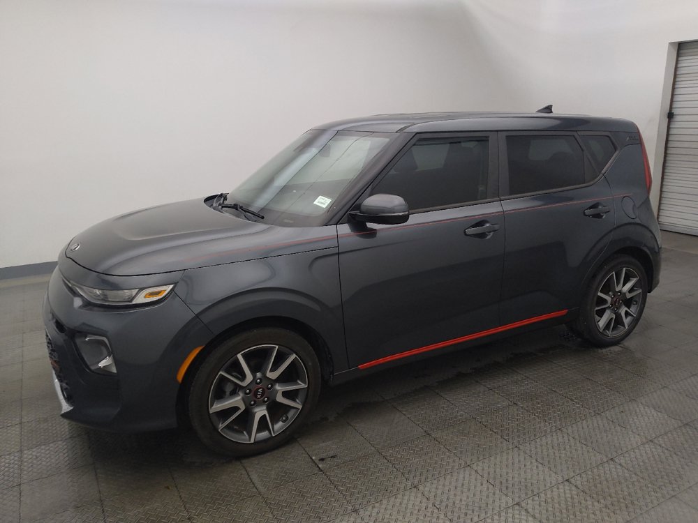 Used 2020 Kia Soul GT-Line FWD image 2