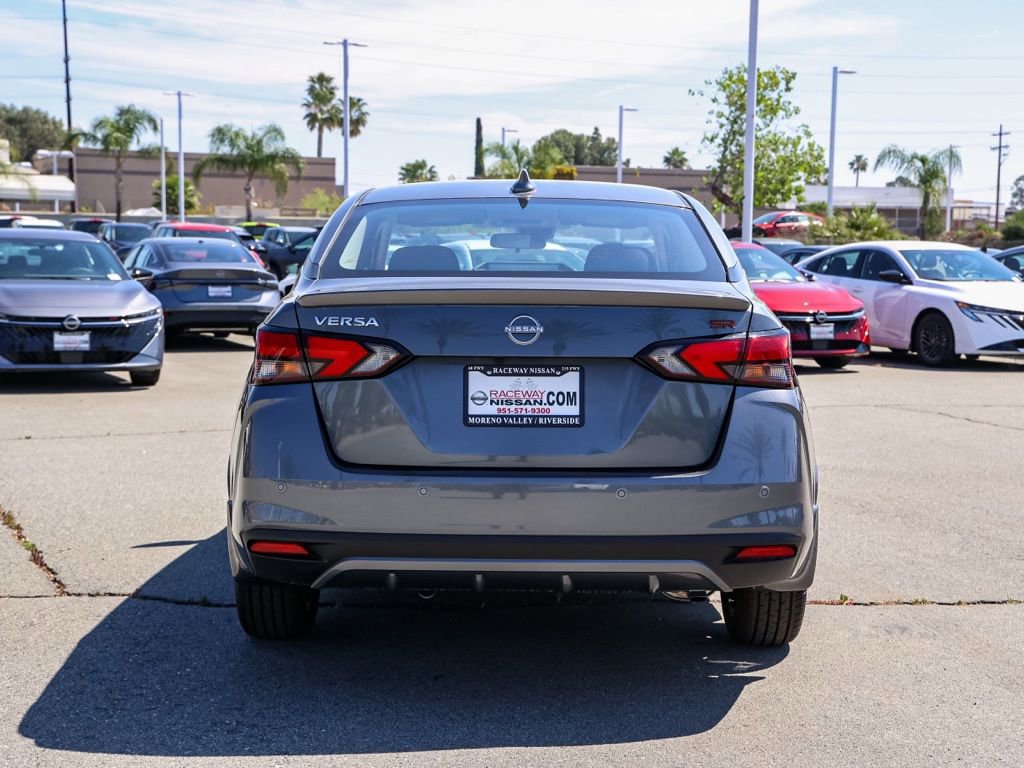 New 2025 Nissan Versa SR image 5