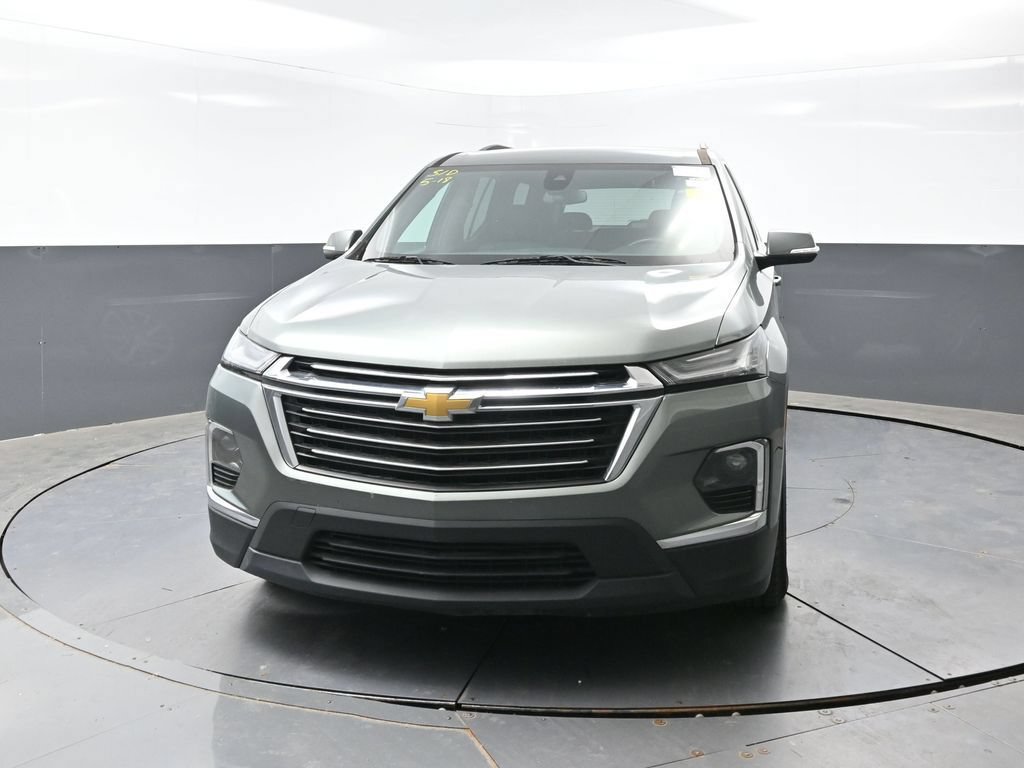 Used 2023 Chevrolet Traverse LT AWD/4WD image 4
