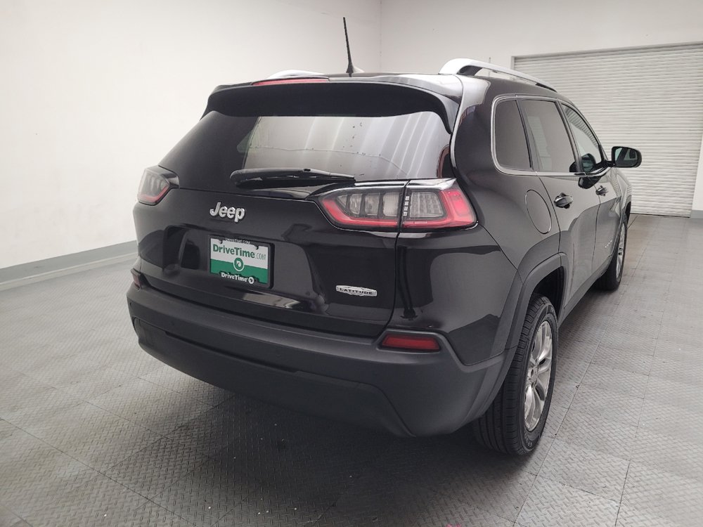 Used 2019 Jeep Cherokee Latitude Plus w/ Comfort/Convenience Group FWD image 7