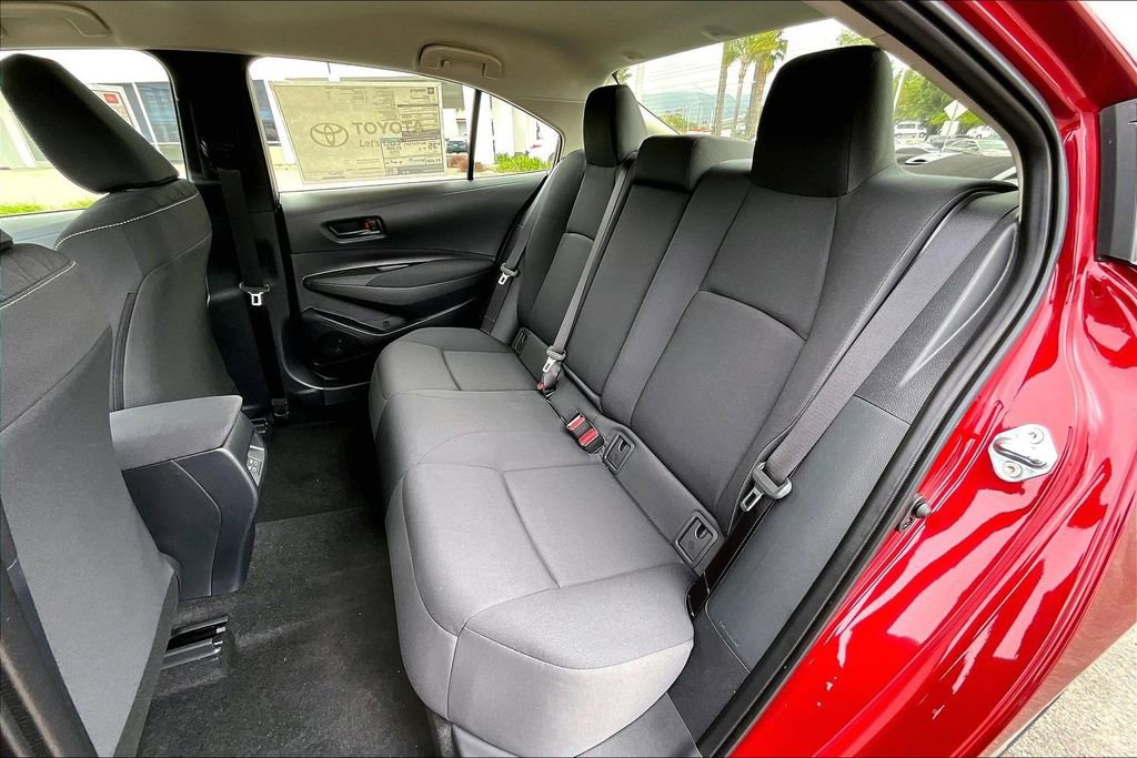 Used 2026 Toyota Corolla LE FWD image 10