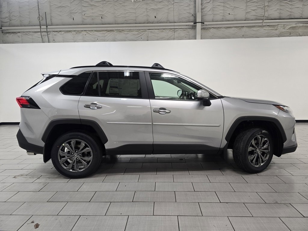 New 2025 Toyota RAV4 Limited image 20