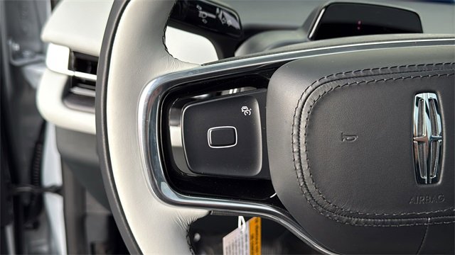 New 2026 Lincoln Navigator L Black Label image 31