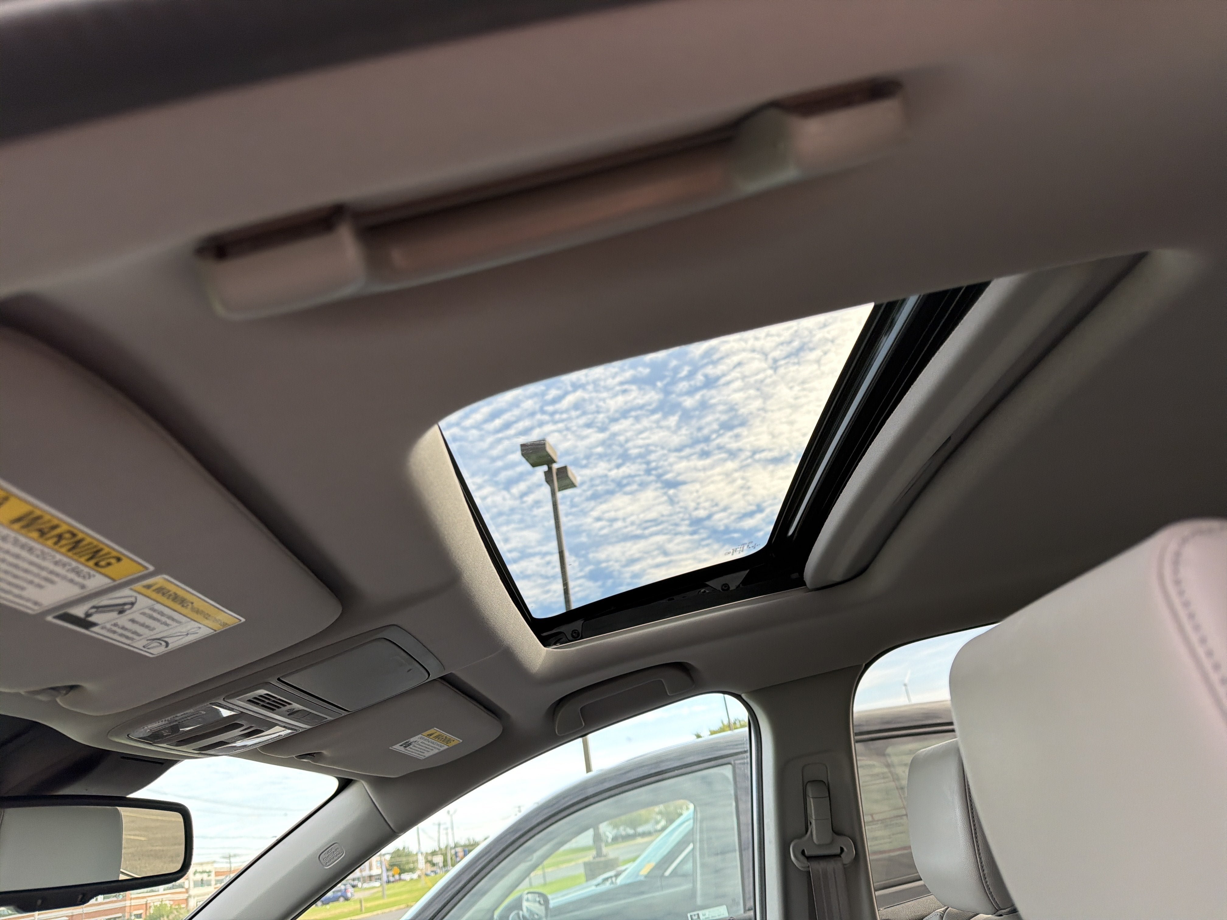 Used 2022 Honda CR-V EX-L image 24