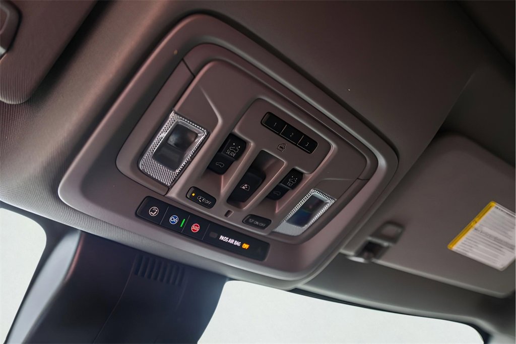 Used 2024 GMC Sierra 2500 Denali w/ Denali Reserve Package image 22