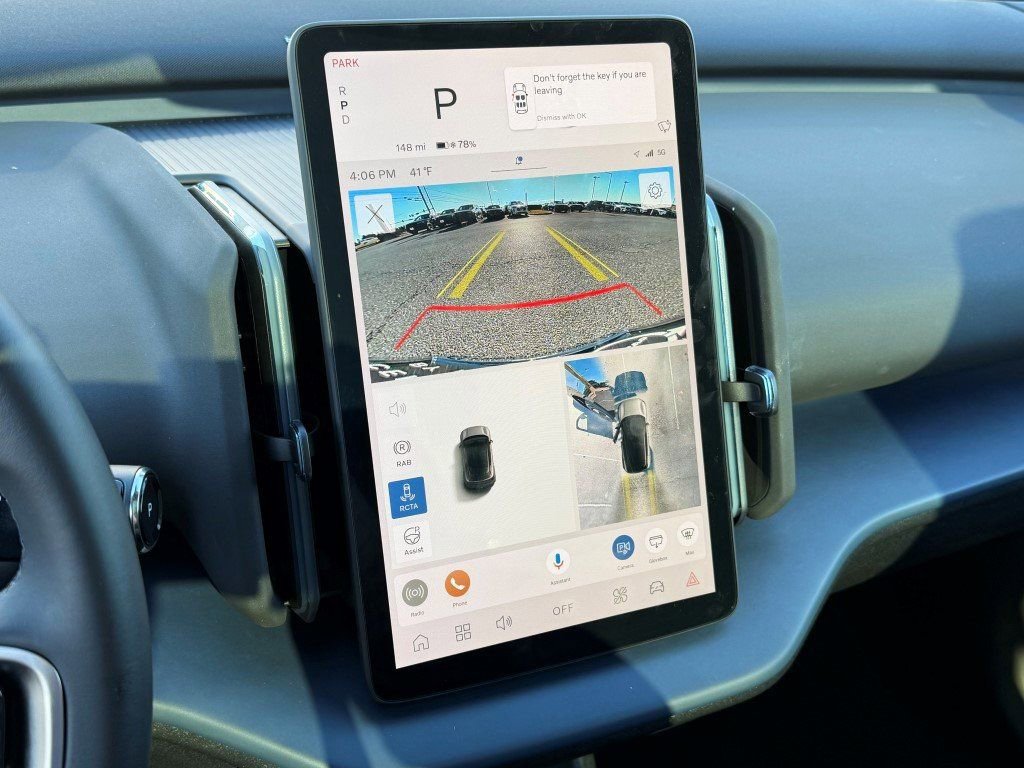 Certified 2025 Volvo EX30 Ultra image 30