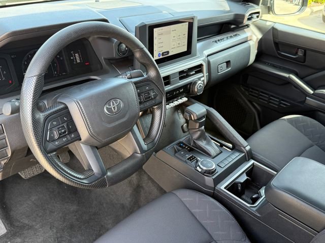 Used 2025 Toyota Tacoma SR5 image 9