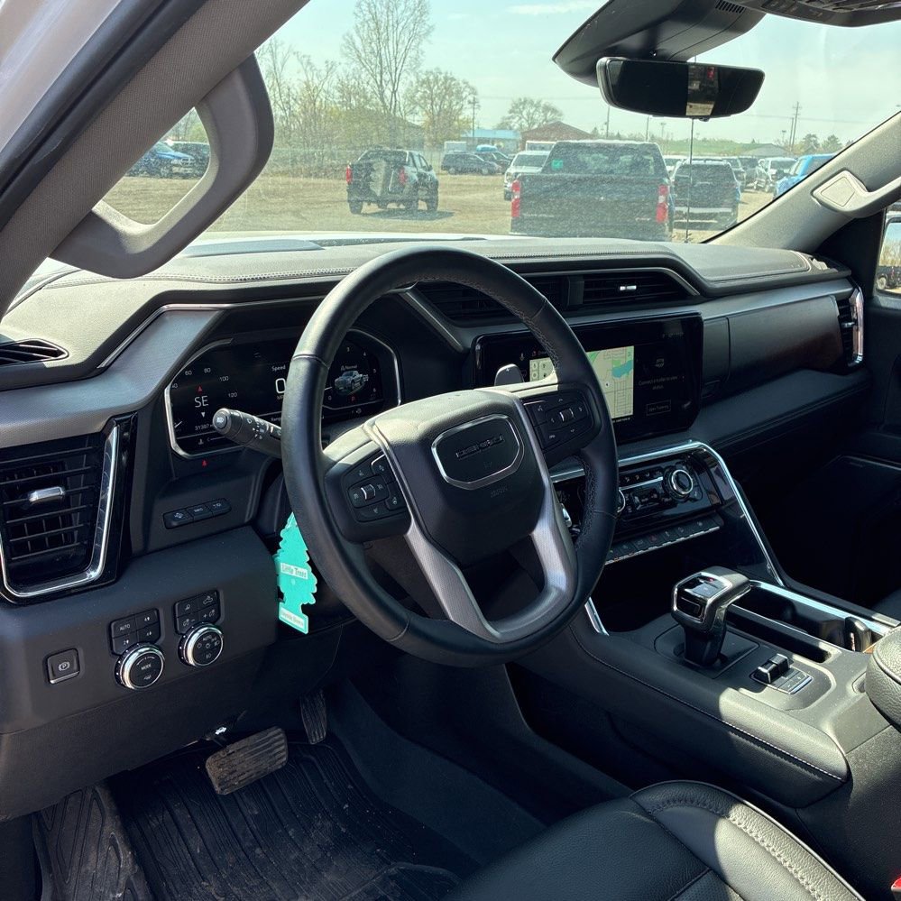 Used 2023 GMC Sierra 1500 Denali w/ Denali Reserve Package AWD/4WD image 13