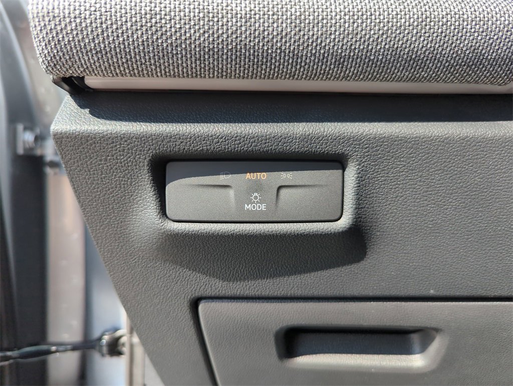 New 2026 Volkswagen Tiguan S image 34