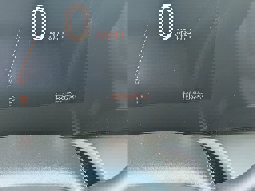 Used 2024 Buick Encore GX Avenir w/ Avenir Technology Package image 30