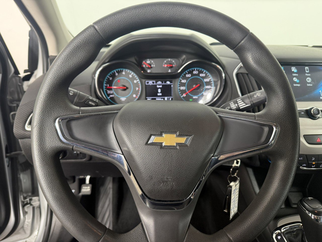 Used 2017 Chevrolet Cruze LS image 21