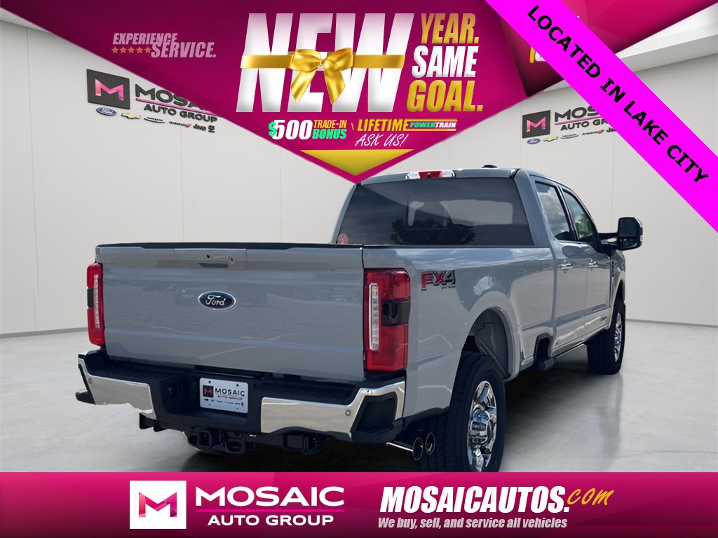 New 2025 Ford F350 Lariat w/ Lariat Ultimate Package image 4