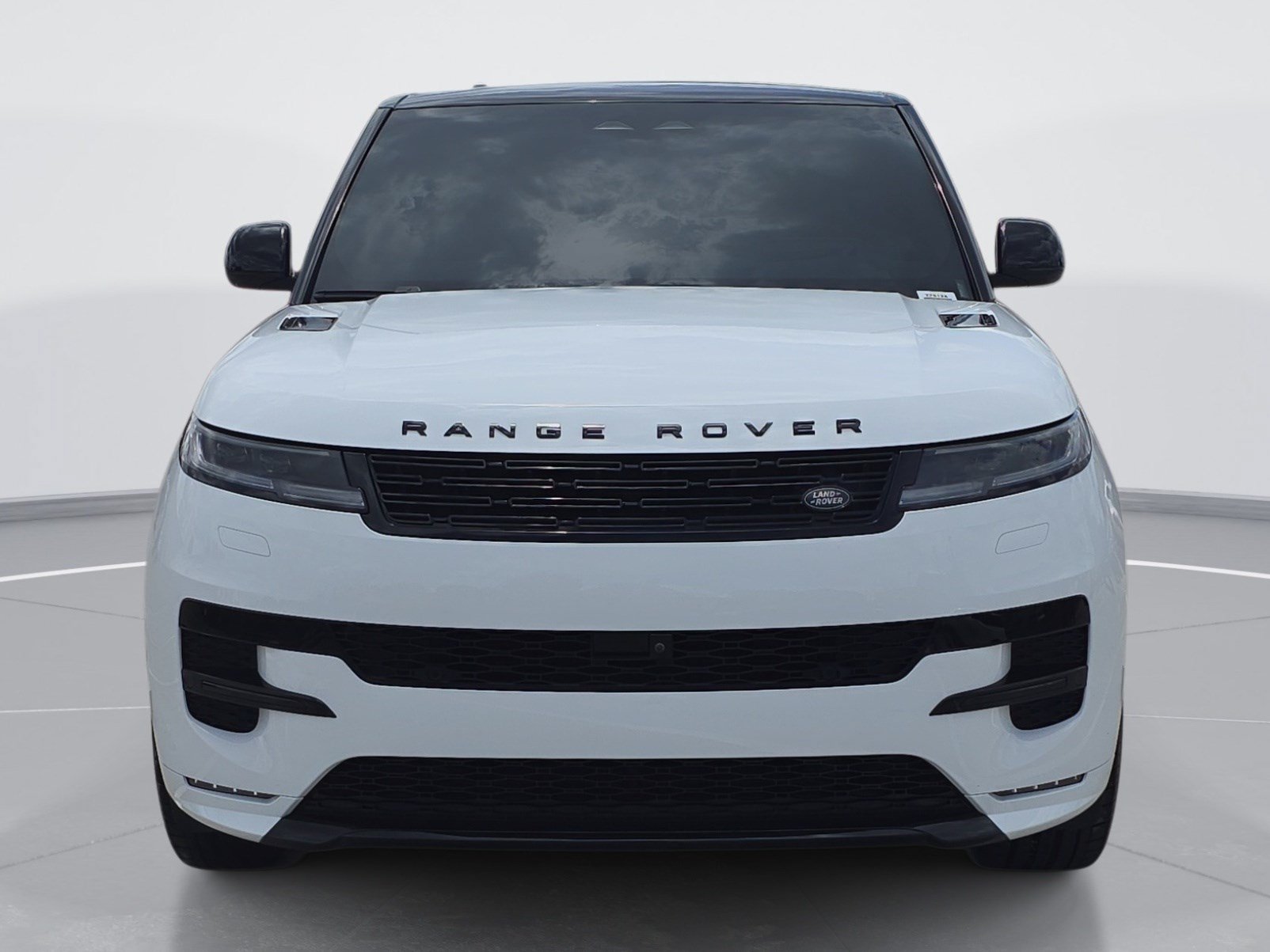 Used 2025 Land Rover Range Rover Sport Dynamic SE AWD/4WD image 8