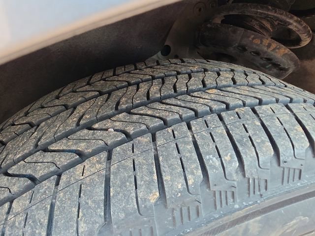 Used 2024 Chevrolet Equinox LT w/ LPO, Floor Liner Package AWD/4WD image 14