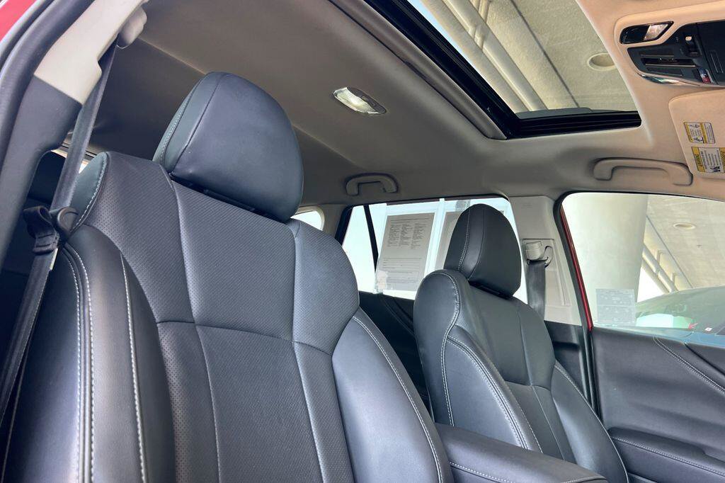 Used 2022 Subaru Outback Limited AWD/4WD image 17