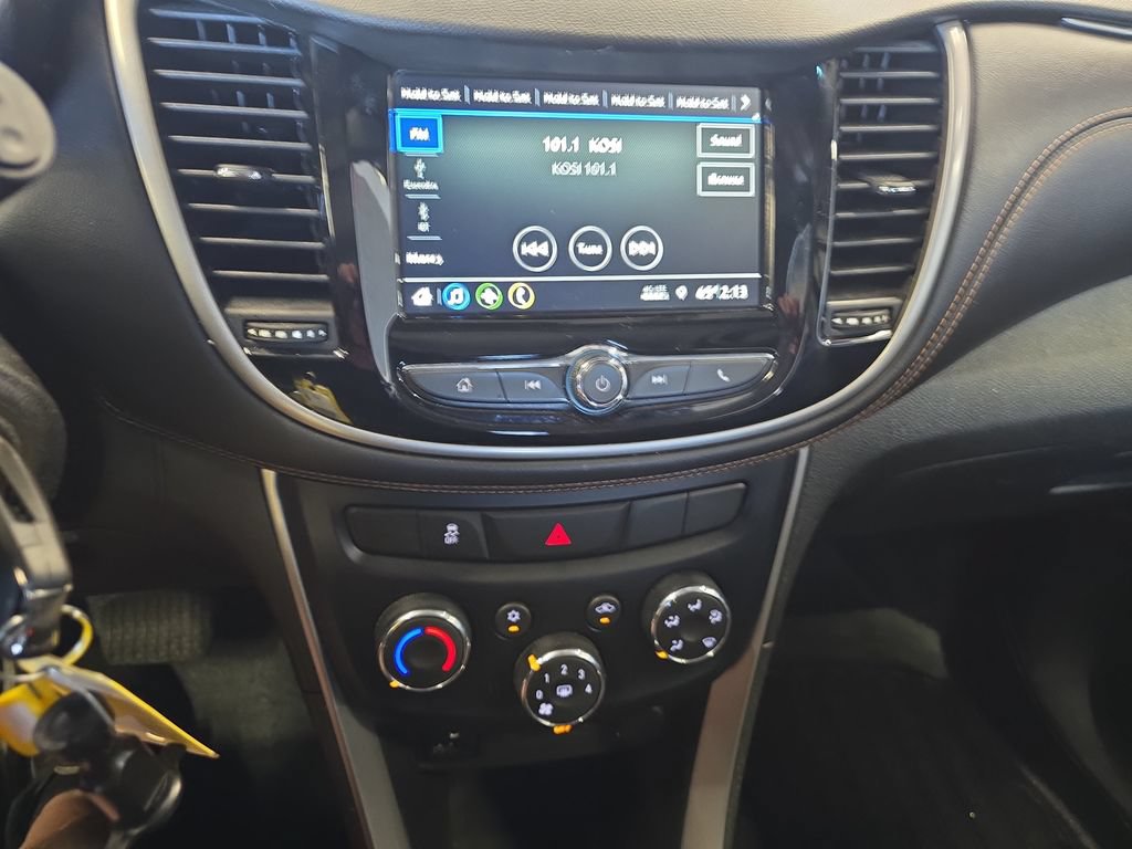 Used 2019 Chevrolet Trax LS AWD/4WD image 22
