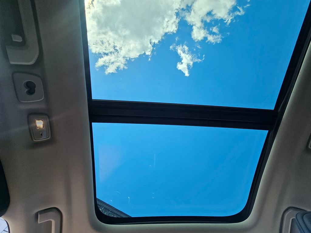 Certified 2023 Volvo XC60 B5 Plus image 27