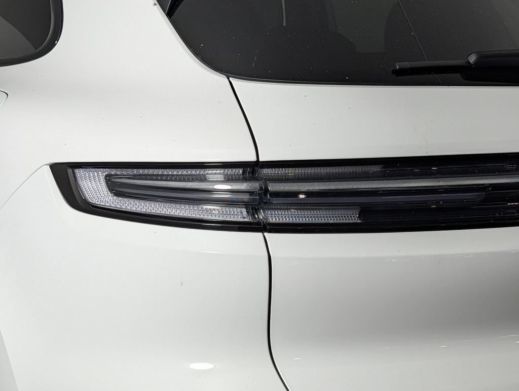 New 2026 Porsche Cayenne AWD/4WD image 16