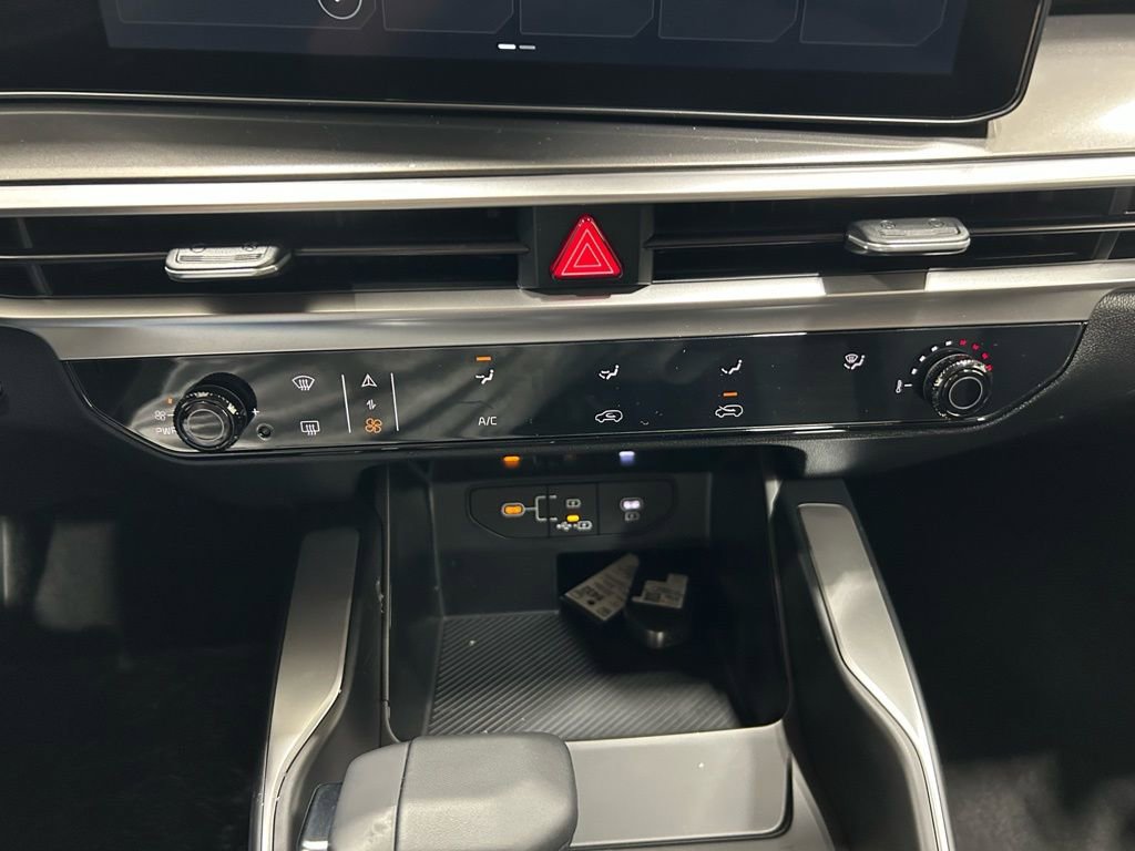 New 2026 Kia Sorento LX image 15