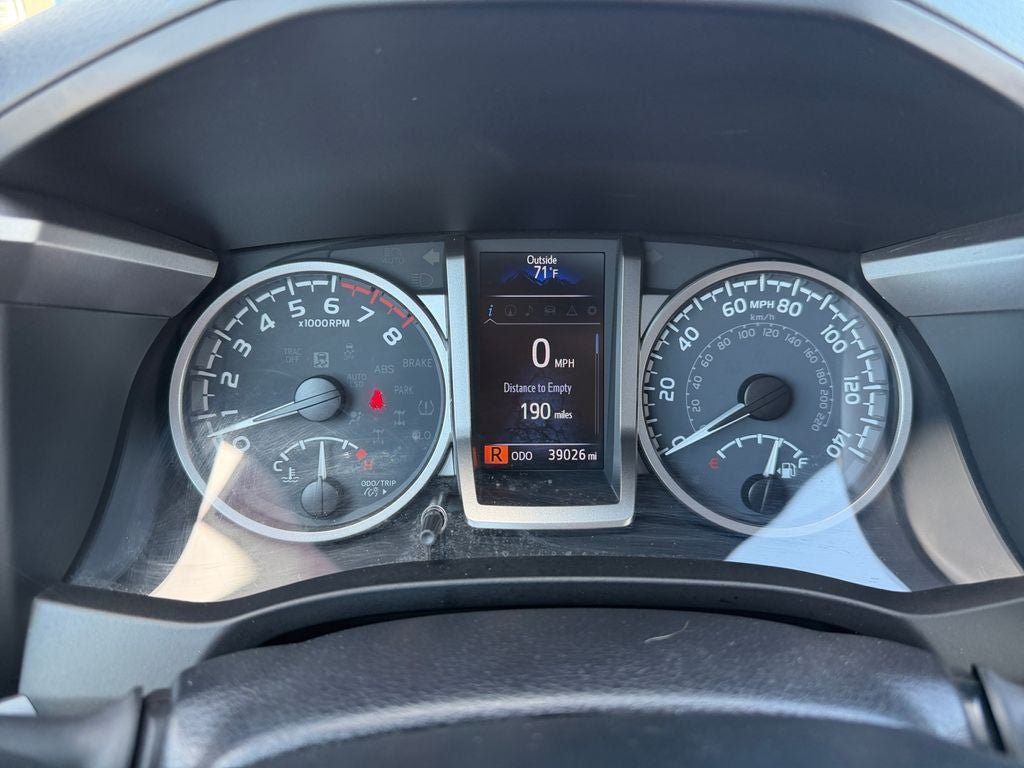 Used 2021 Toyota Tacoma Limited AWD/4WD image 14
