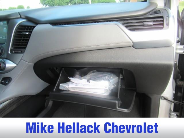 Used 2019 Chevrolet Suburban LT AWD/4WD image 17