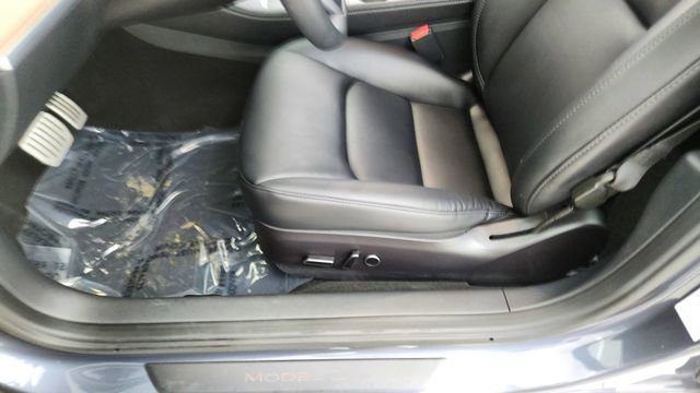 Used 2023 Tesla Model 3 Performance AWD/4WD image 34