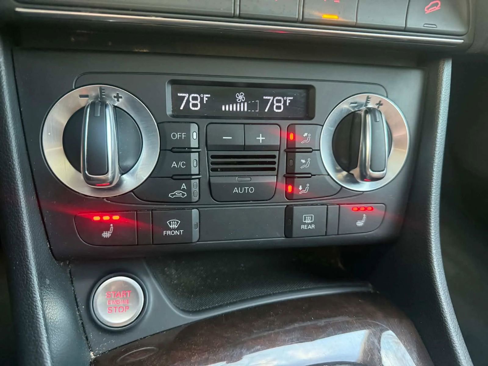 Used 2015 Audi Q3 2.0T Prestige w/ Prestige Package image 17