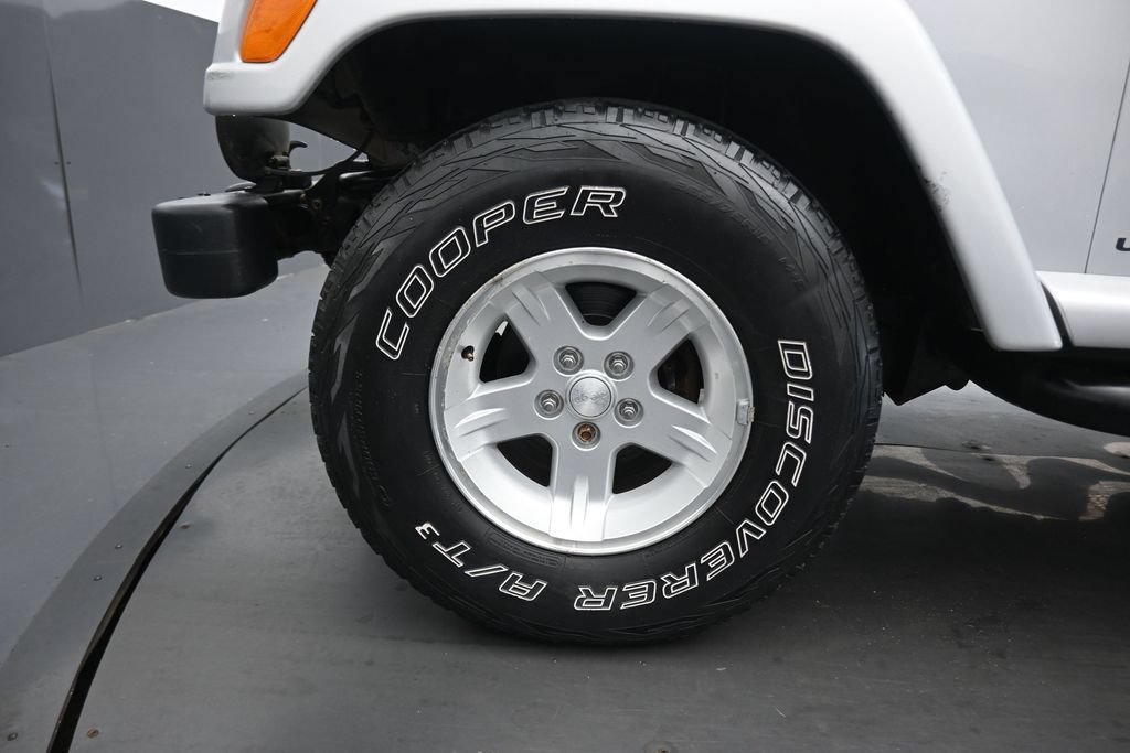 Used 2006 Jeep Wrangler Unlimited AWD/4WD image 36