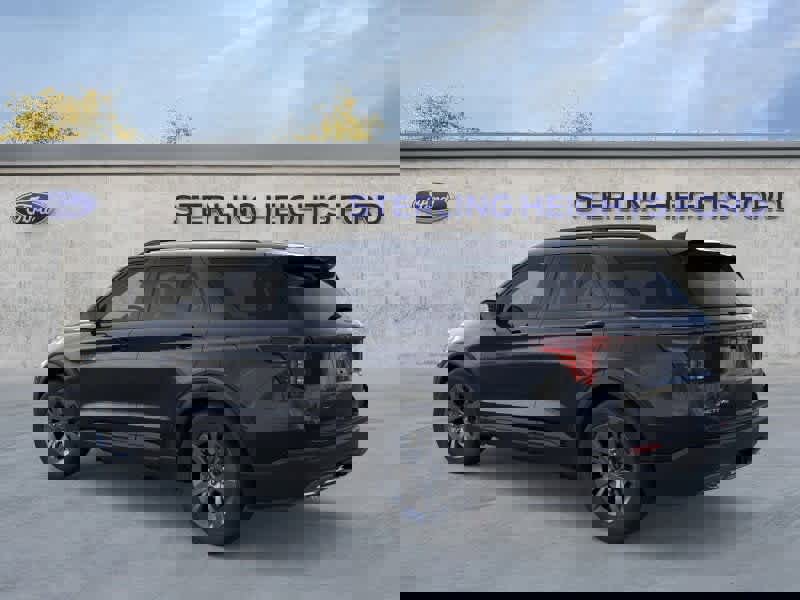 New 2026 Ford Explorer Active image 4