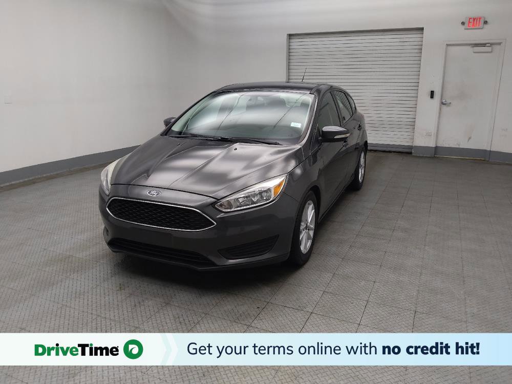 Used 2015 Ford Focus SE image 1