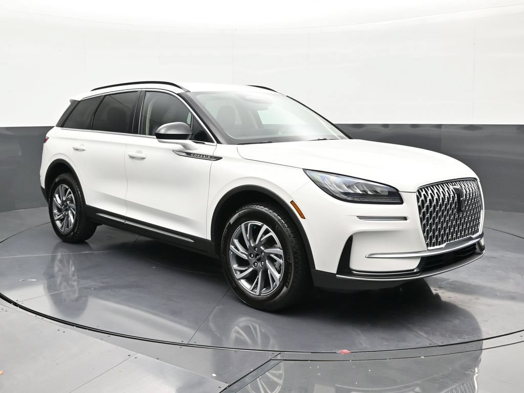 Used 2026 Lincoln Corsair Premiere FWD image 7