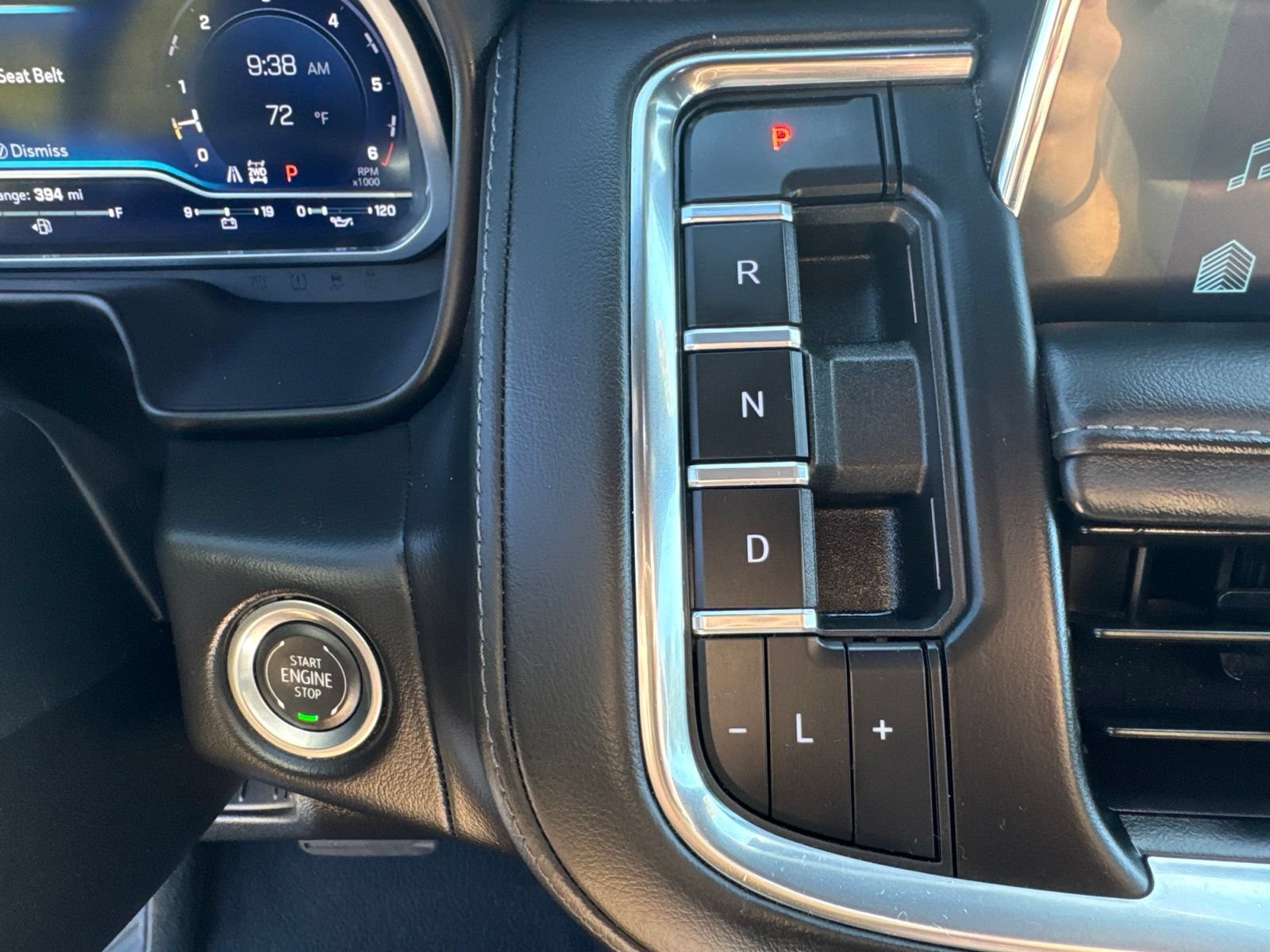 Used 2024 Chevrolet Tahoe LT AWD/4WD image 34