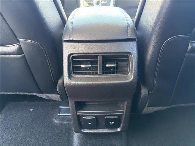 Used 2017 Ford Edge SEL w/ Equipment Group 201A image 23