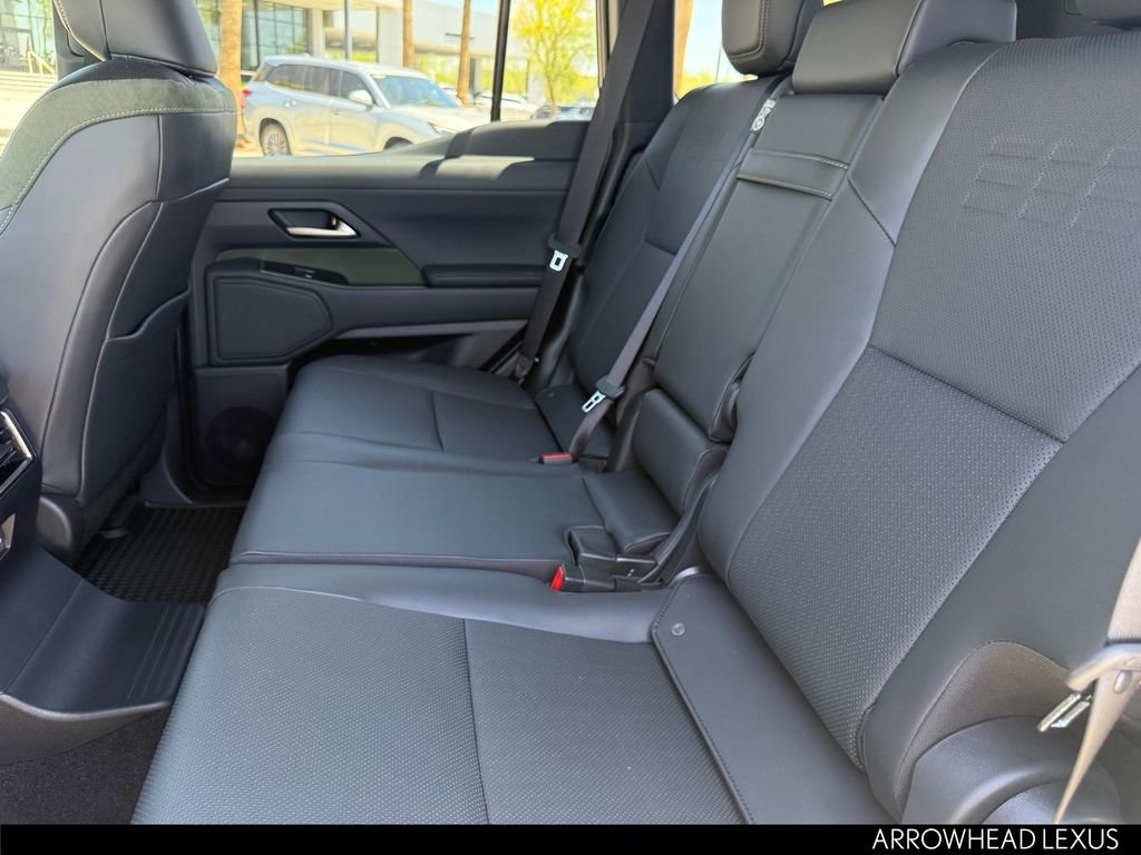 Used 2026 Lexus GX 550 AWD/4WD image 25