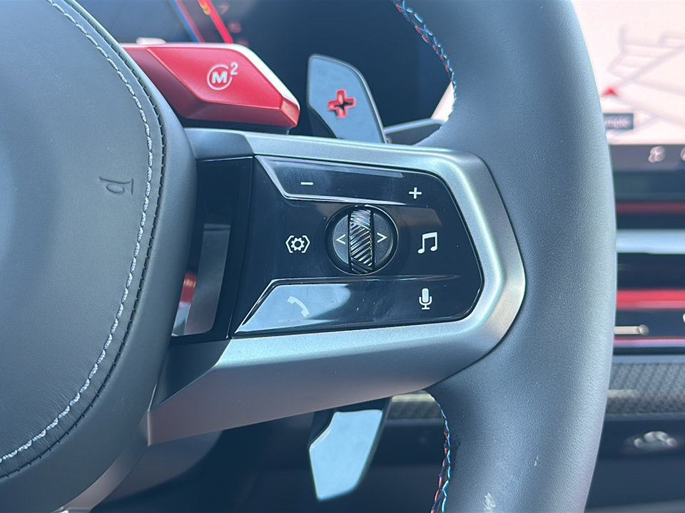 Used 2026 BMW M5 w/ Carbon Package image 28