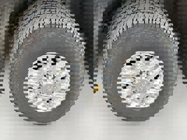 Used 2023 Chevrolet Silverado 3500 LTZ w/ LTZ Convenience Package image 34