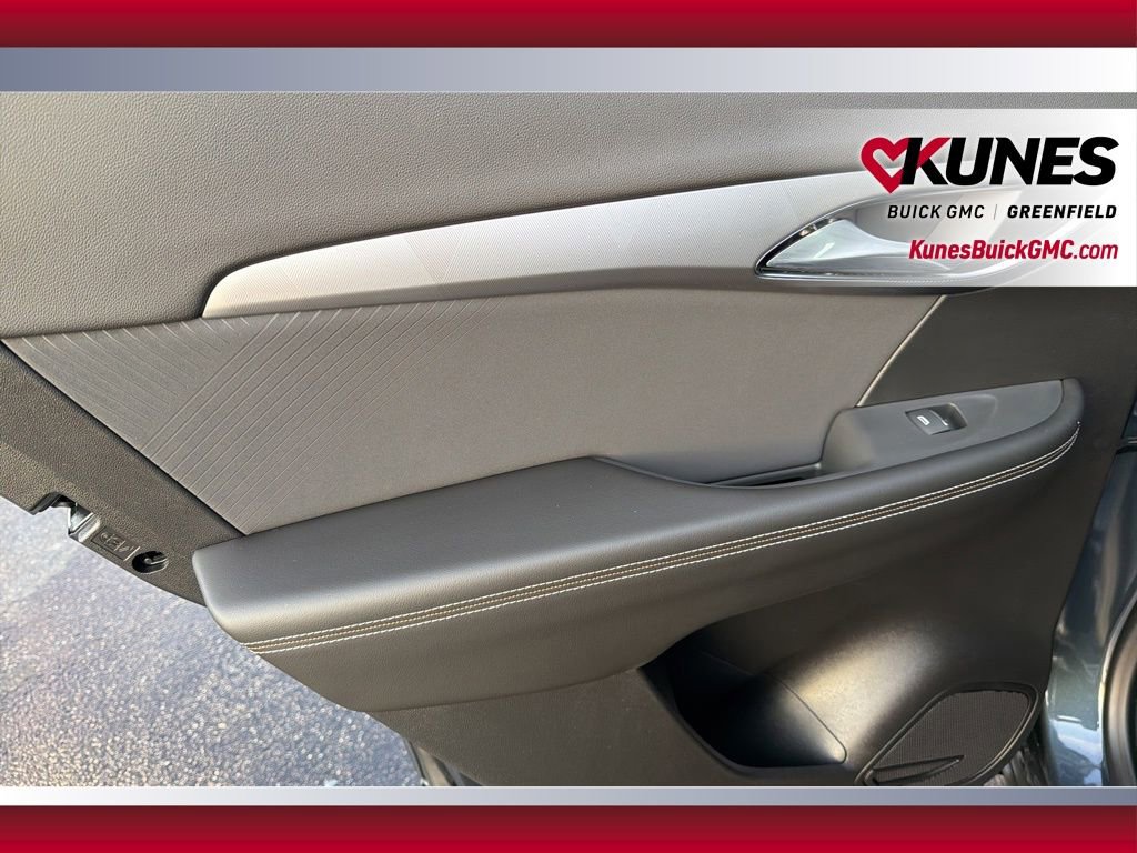 New 2026 Buick Envision Sport Touring image 38
