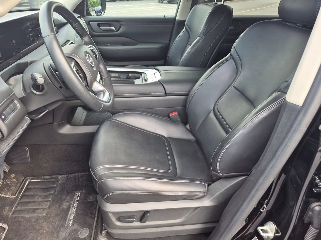 Used 2025 Nissan Armada SV AWD/4WD image 11