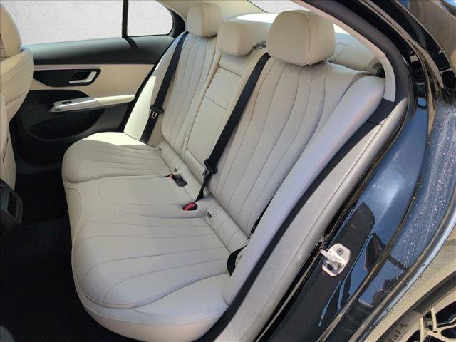New 2025 Mercedes-Benz E 350 4MATIC Sedan image 16