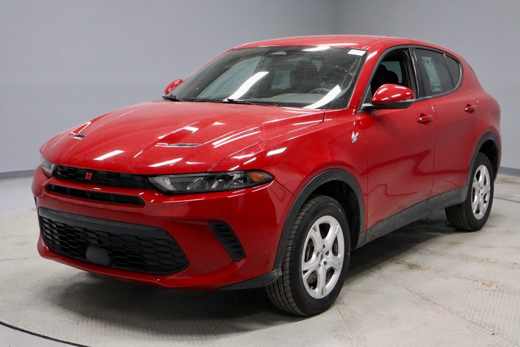 Used 2024 Dodge Hornet GT w/ Cold Weather Group image 6