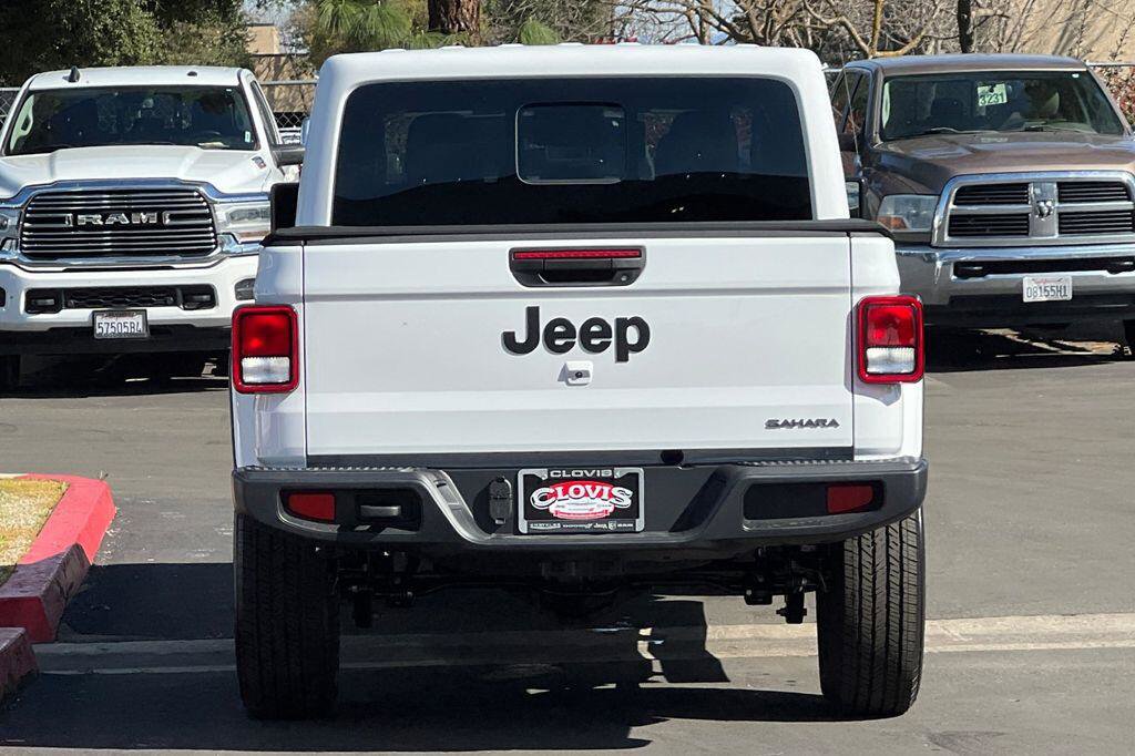 New 2026 Jeep Gladiator Sport AWD/4WD image 5