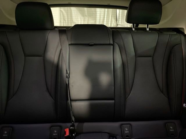 Used 2023 Buick Envision Essence w/ Sport Touring Package image 13