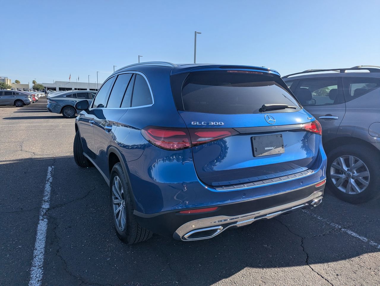 Used 2024 Mercedes-Benz GLC 300 4MATIC image 6